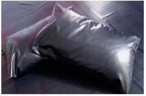 2 taies d oreiller en LATEX noir 0 45mm PIECES RARES